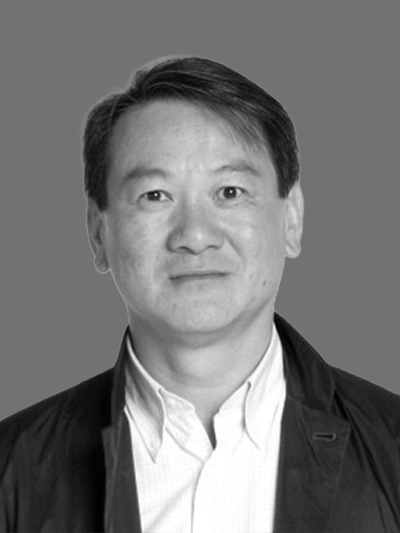 Headshot of Philippe Tia